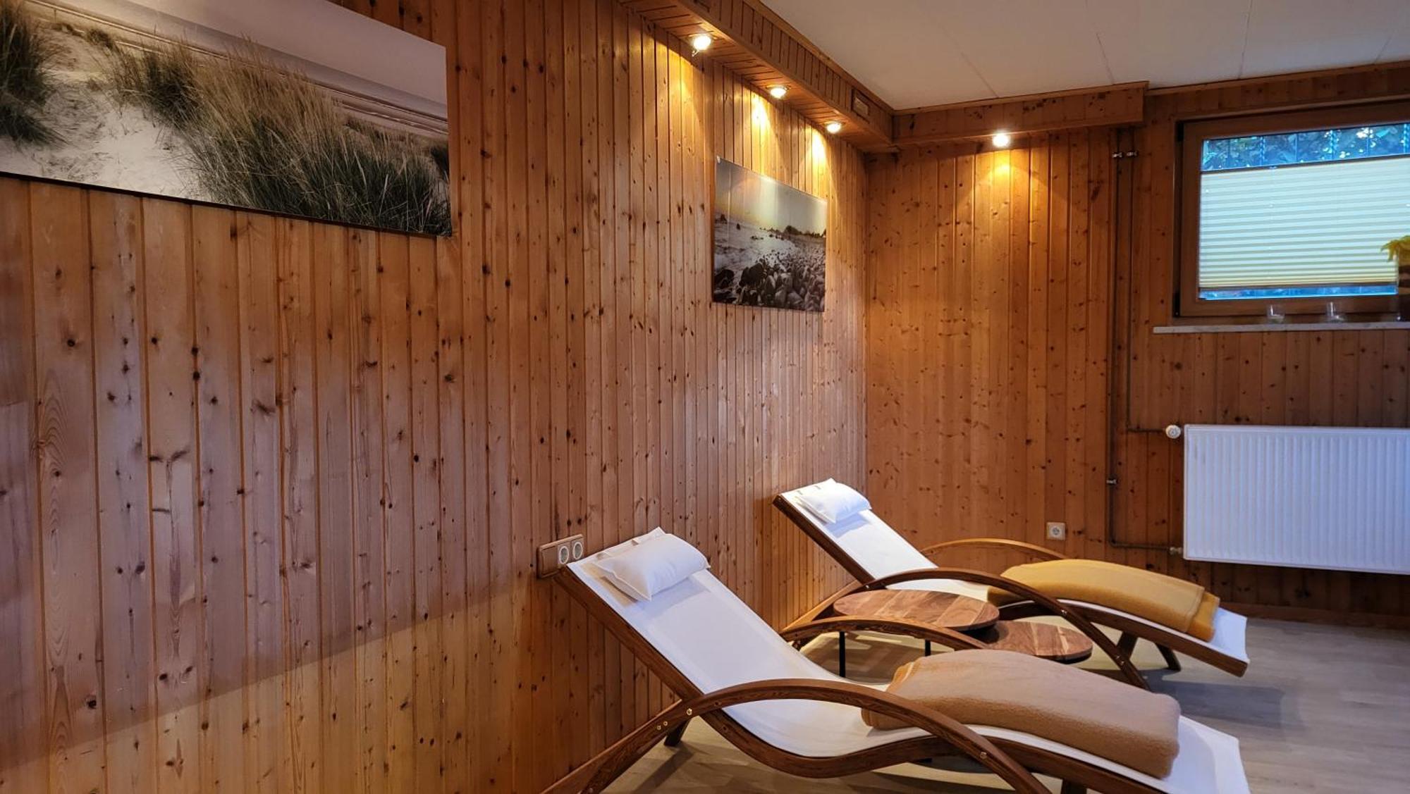Zwei Ferienwohnungen Ankerpatz 70 Qm Mit Loggia & Puppenstube 50 Qm Mit Gartenterrasse In Hagenburg Naehe Steinhuder Meer Εξωτερικό φωτογραφία